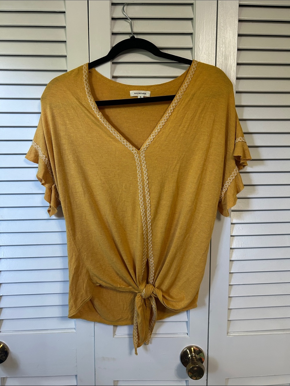 Market & Spruce Mustard Tie-Front V-Neck Ruffle Sleeve Top